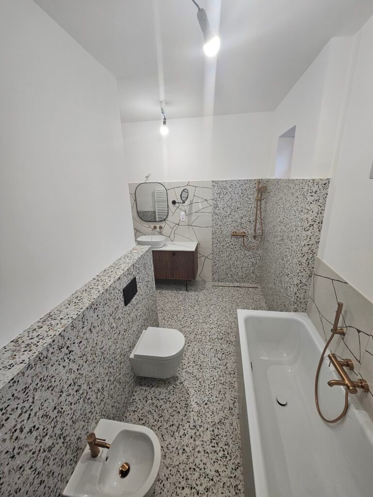 terrazzo-bathroom-tiling-expat-marbella-3
