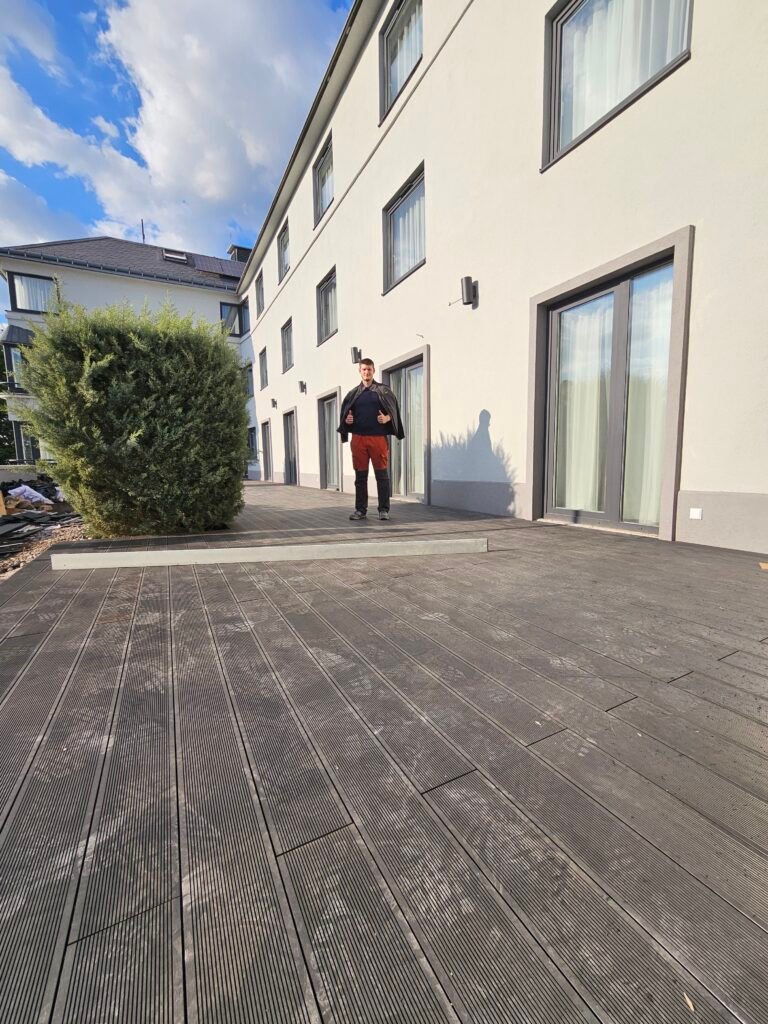 wpc-terrace-installation-torremolinos